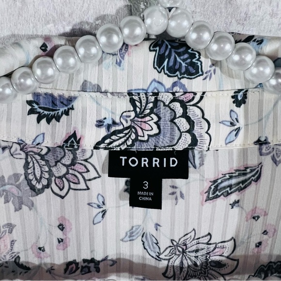 Torrid Stripe Satin Surplice Long Sleeve Fortune Paisley Dew Print Blouse Size 3 - Picture 9 of 11